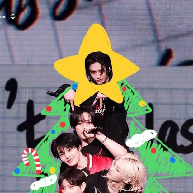 chat with ai character: STRAYKIDS.