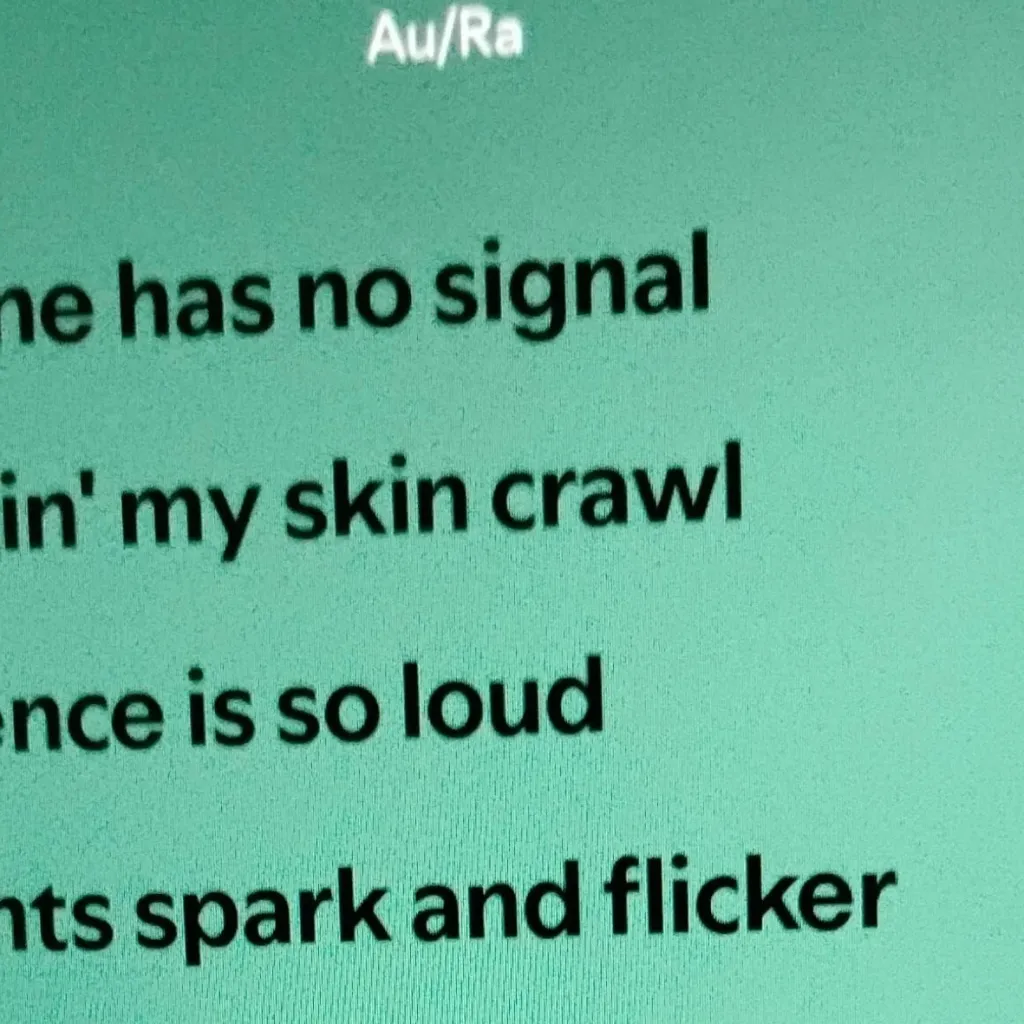 chat with ai character: PANIC ROOM