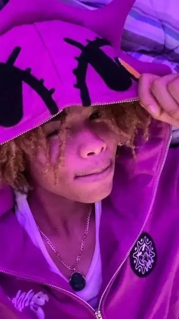 ai character: Jalen  background