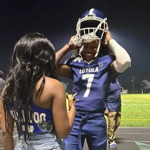 chat with ai character: Jaxen