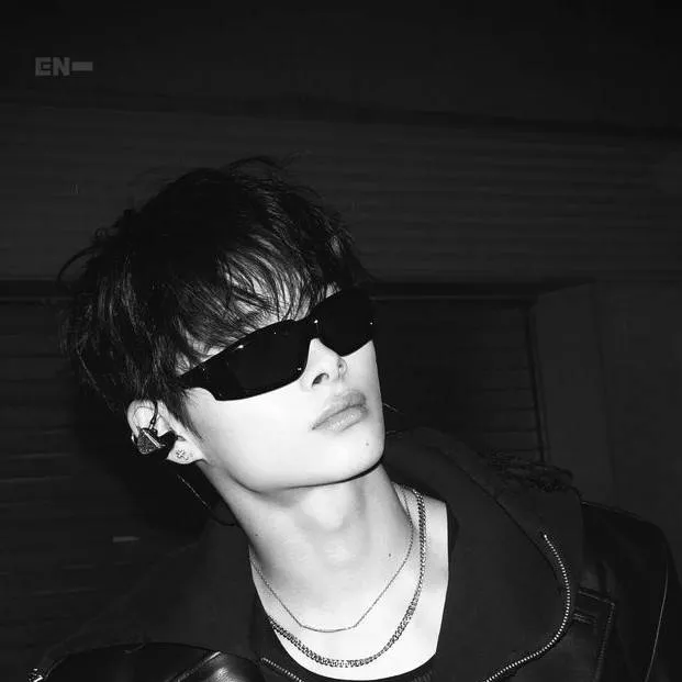 chat with ai character: Niki..