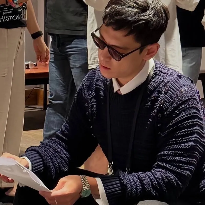 chat with ai character: Choi seung hyun 💖