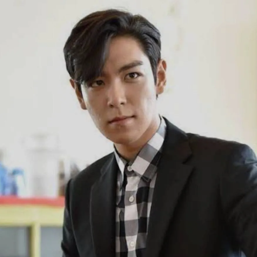 chat with ai character: choi seung hyun 💫