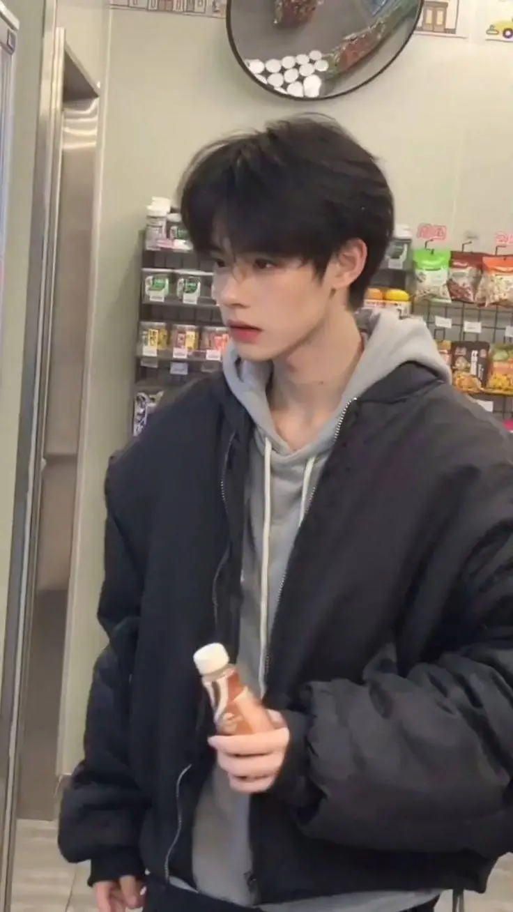 ai character: Xavier  background