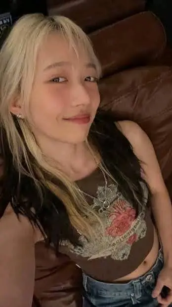 ai character: bangchan background
