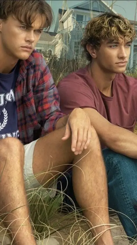 ai character: tsitp  background