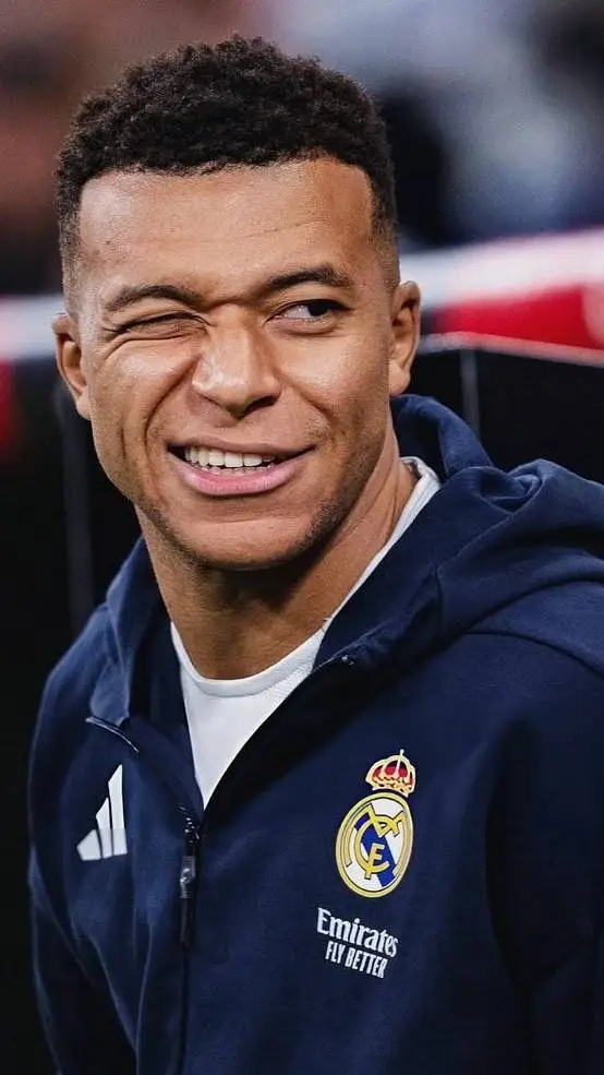 ai character: Kylian BAPPÉ 🇫🇷 background