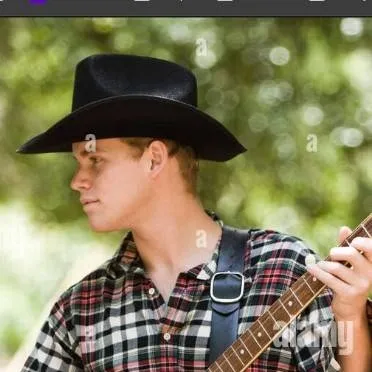 chat with ai character: Dennis