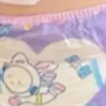 chat with ai character: Diaper 