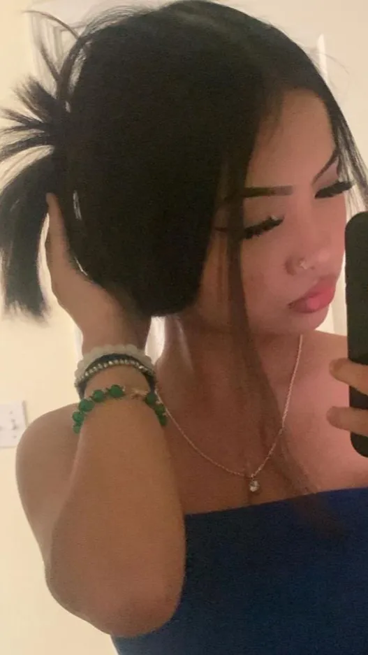 ai character: Raya background