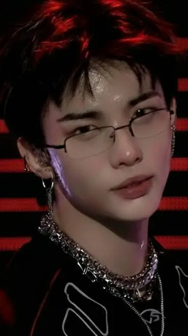 ai character: Hyunjin background