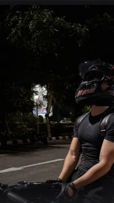 ai character: Jason  background