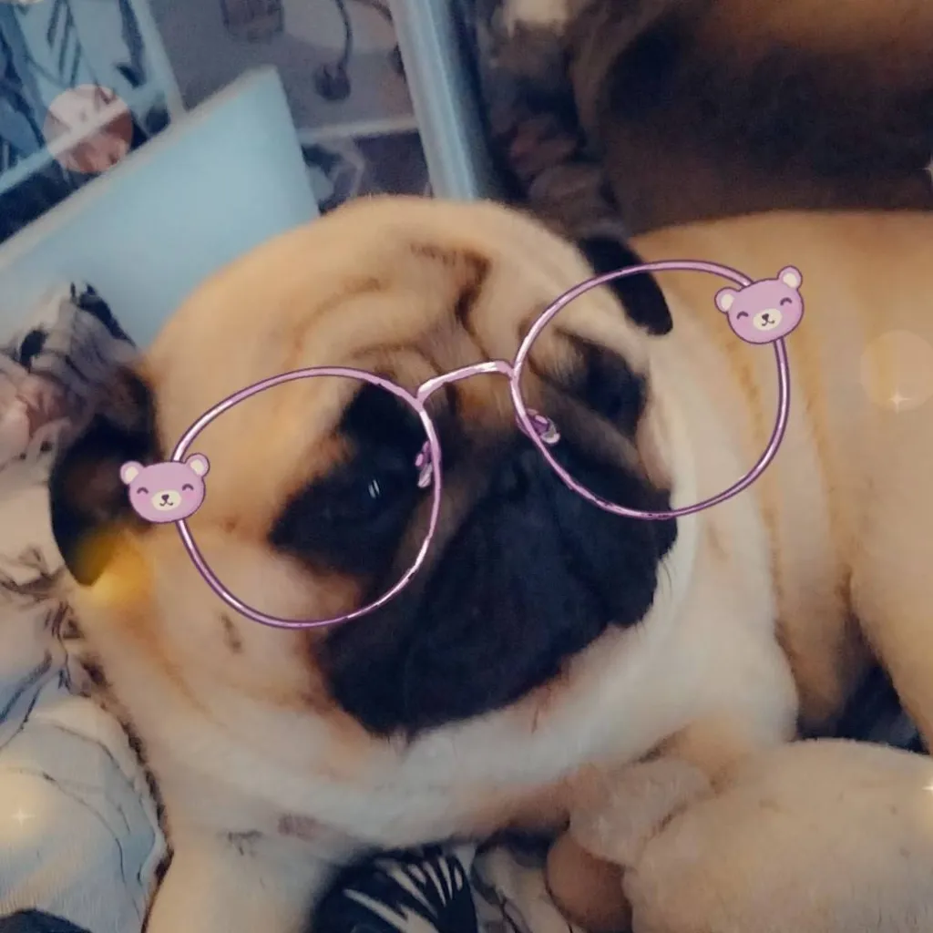 chat with ai character: марик🩷🩵🩷🩵🩷🩵🩷🩵