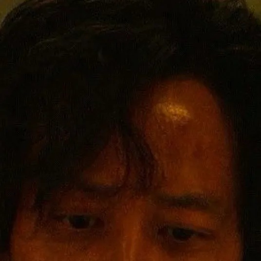 chat with ai character: Gi-hun