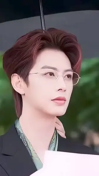 ai character: Jiang Chao Feng💐 background