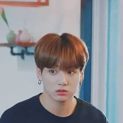 chat with ai character: Ethan and bby Kook