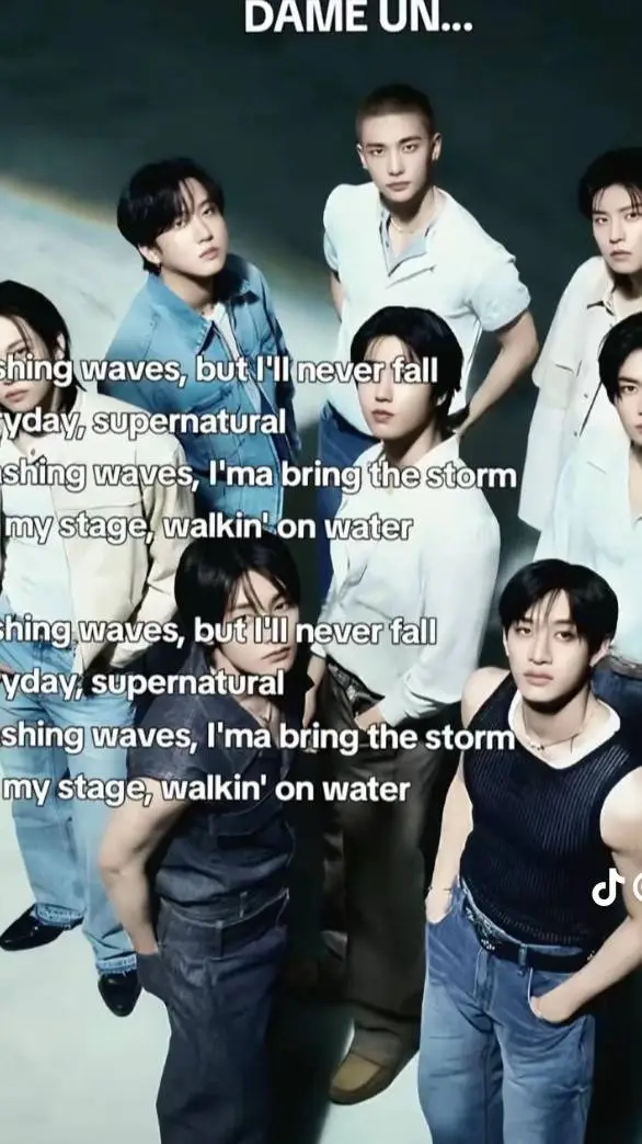 ai character: stray kidss😍✨🥹❤️ background