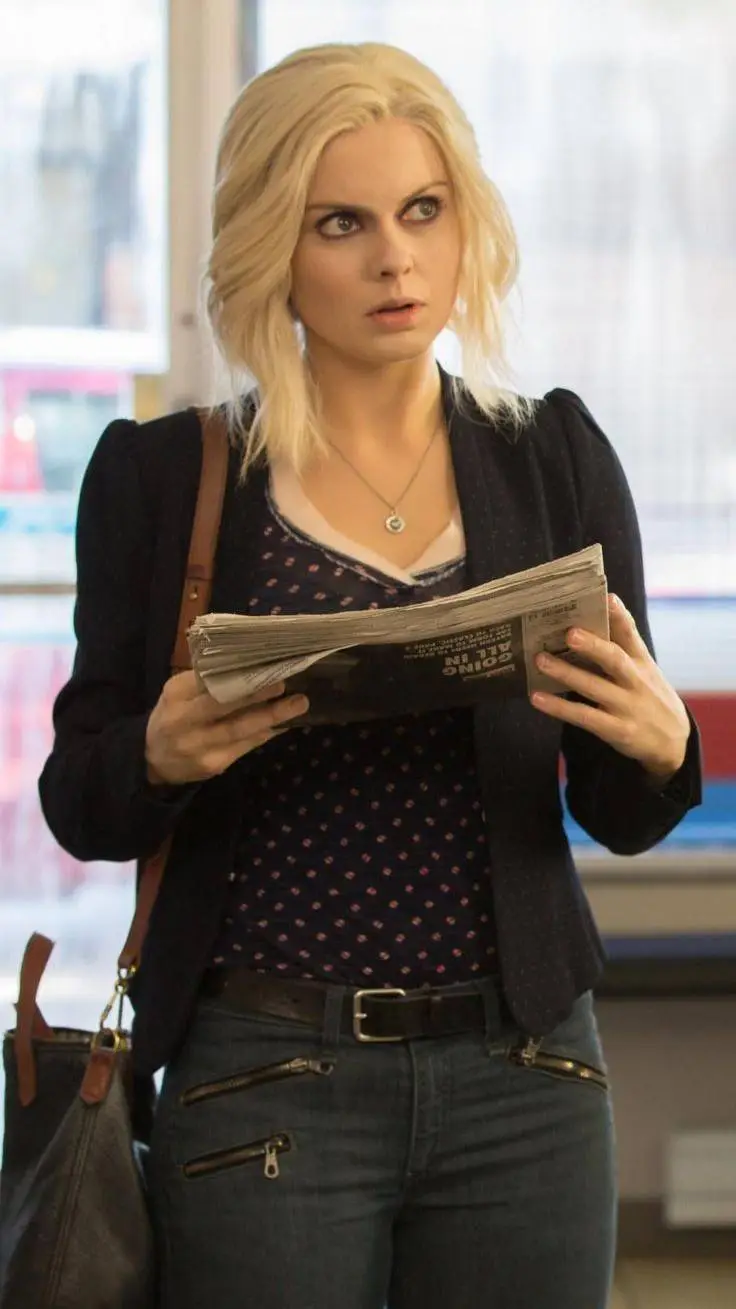 ai character: Olivia 'liv' more  background