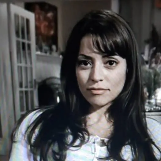 chat with ai character: Madison 