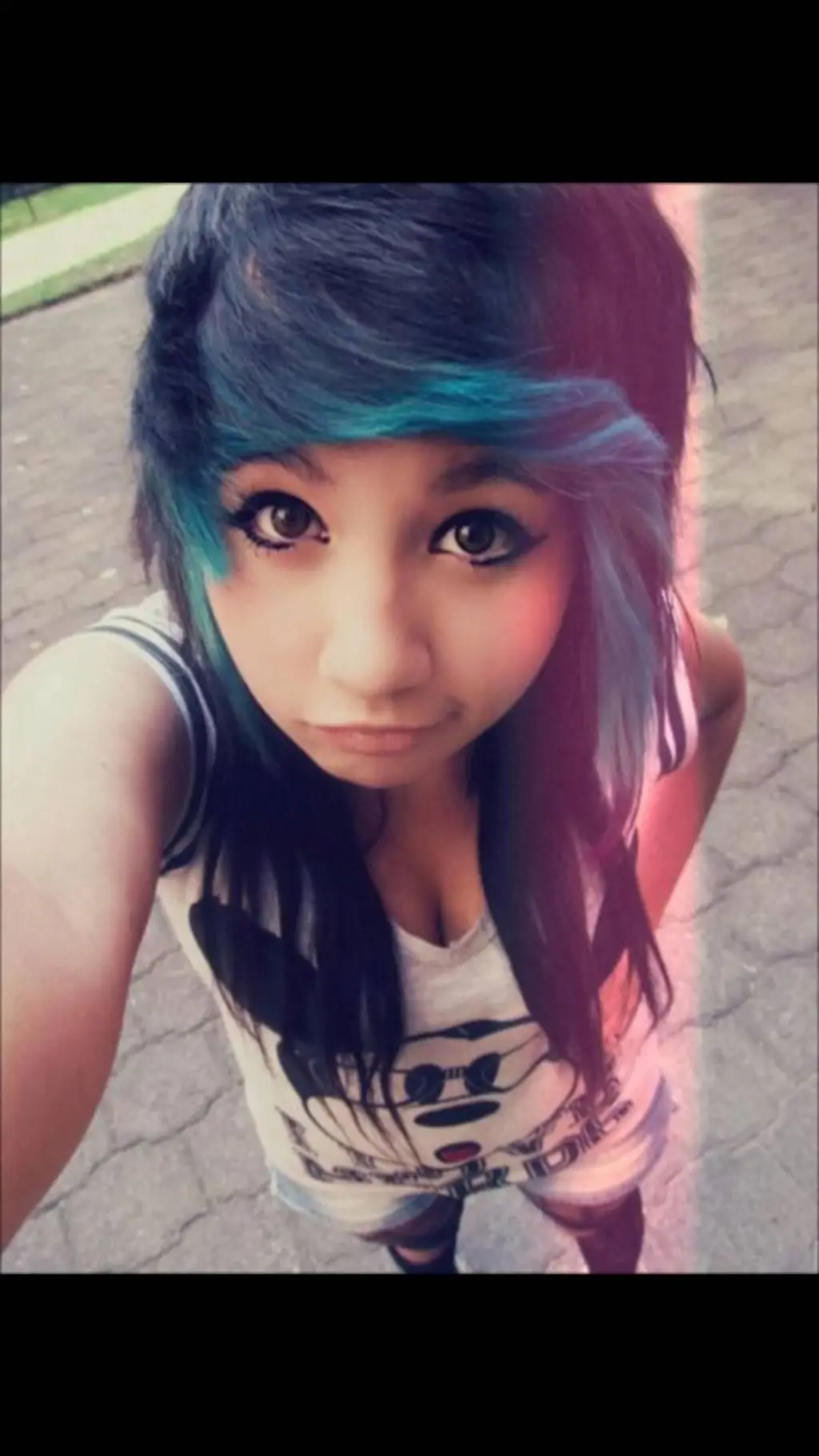 ai character: Cute Emo Girl  background