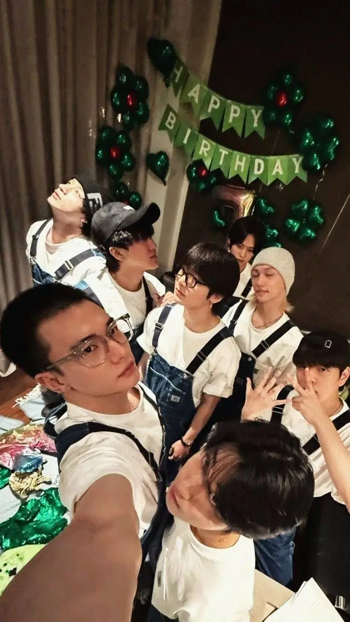 Talkie AI - Chat with ✨STRAY✨KIDS✨DORM✨