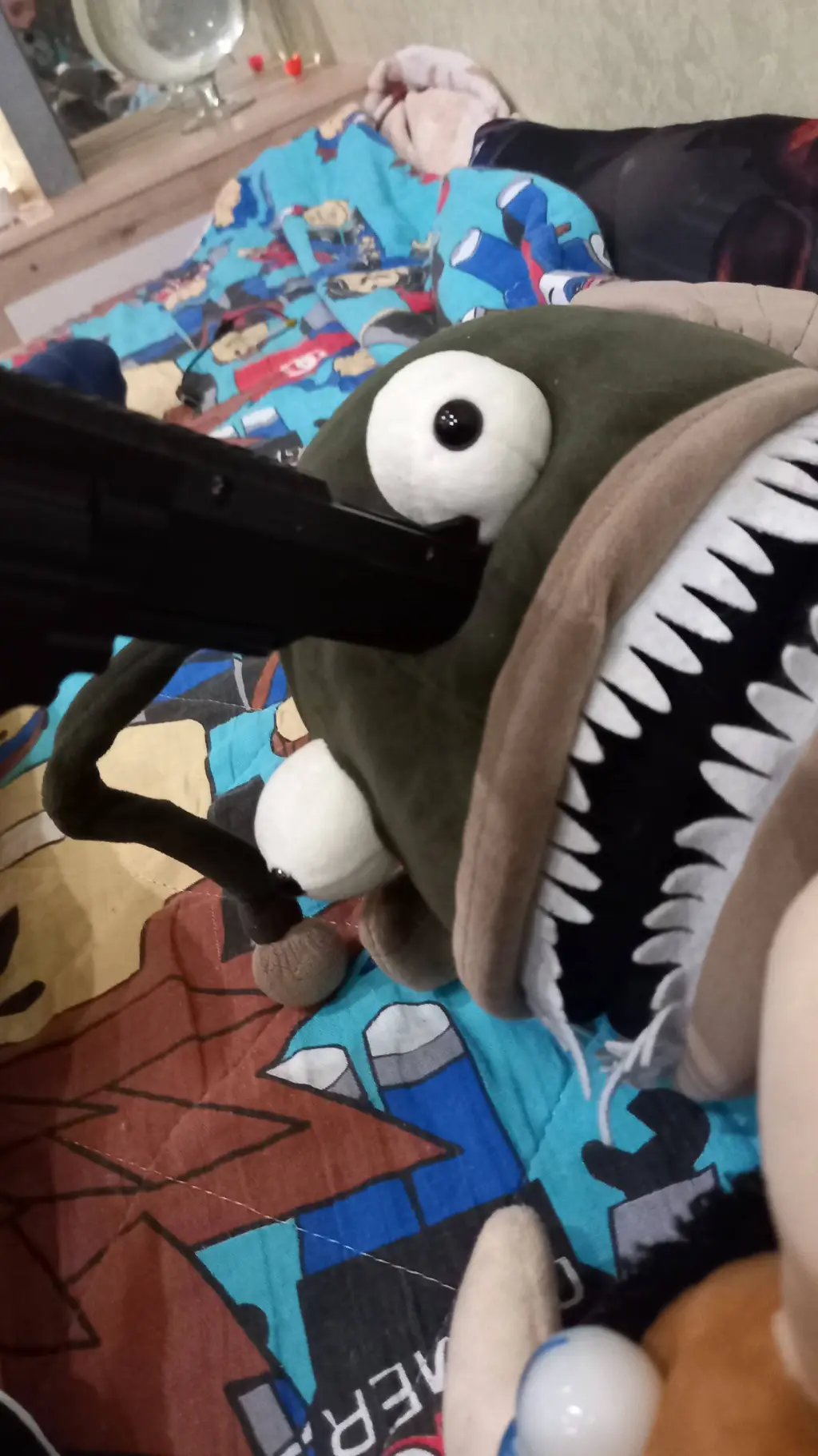 ai character: не подстр background