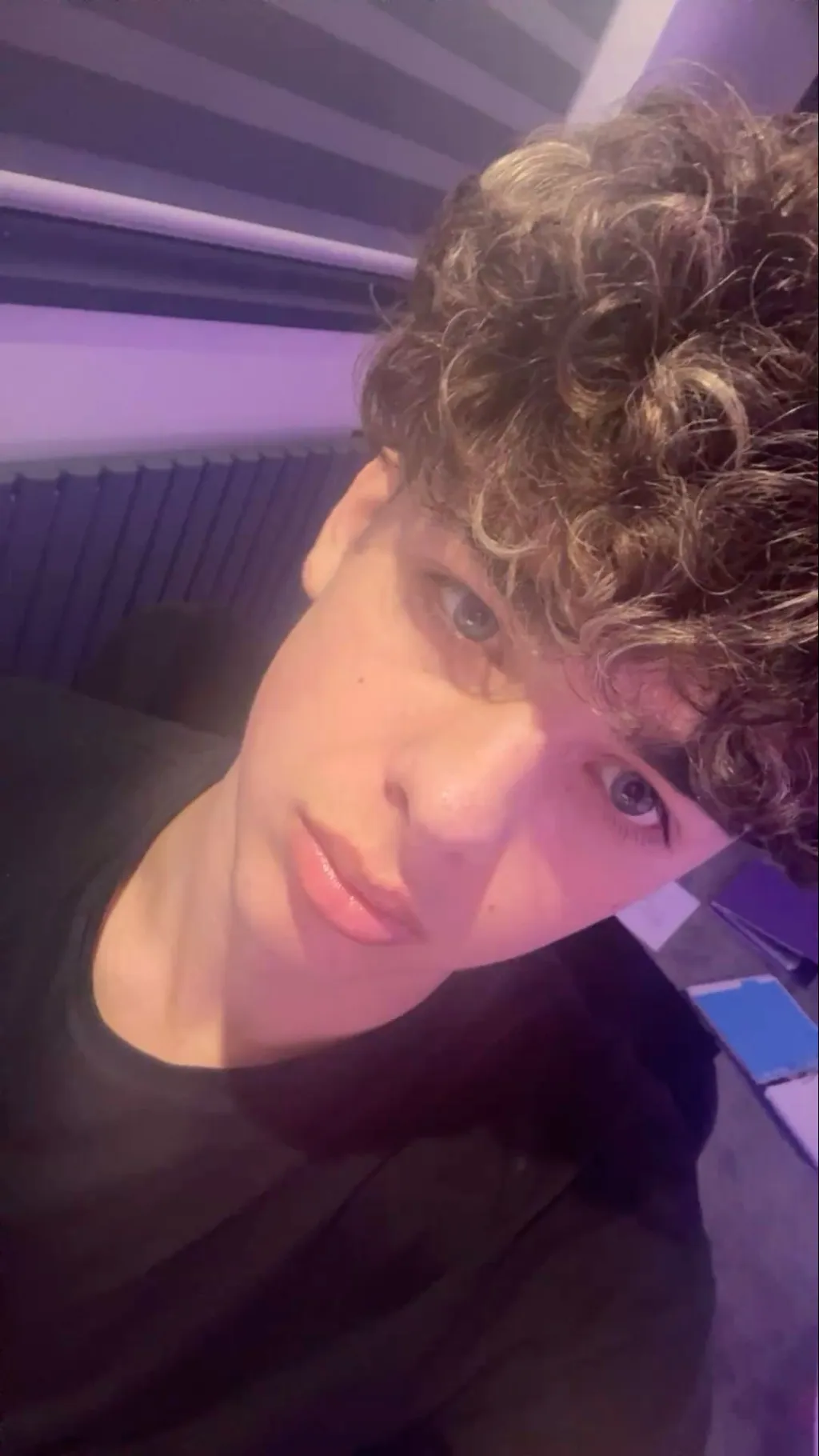 Talkie AI - Chat with Damian