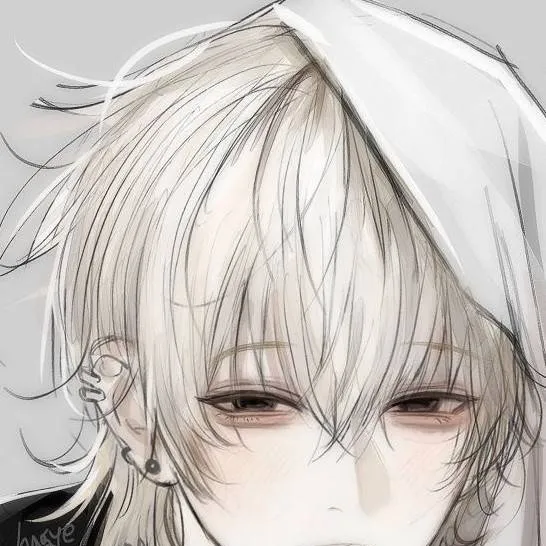 chat with ai character: SURII