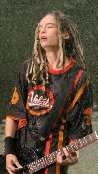 ai character: Tom Kaulitz.. background