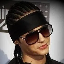 chat with ai character: ..Tom Kaulitz..