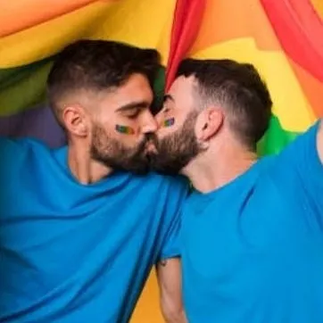 chat with ai character: nadi