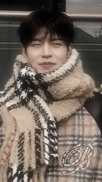 Talkie AI - Chat with 𝓚𝓲𝓶 𝓢𝓮𝓾𝓷𝓰𝓶𝓲𝓷