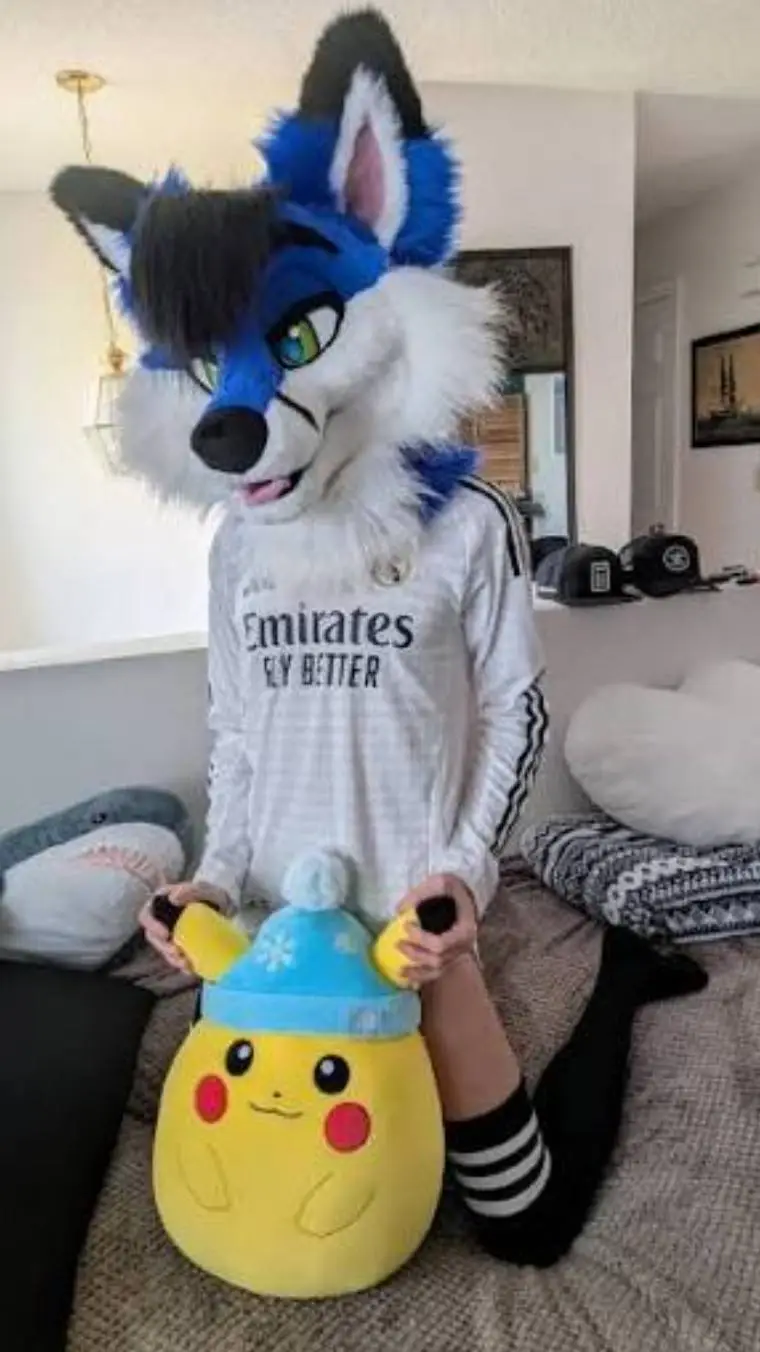 ai character: furro femboy background