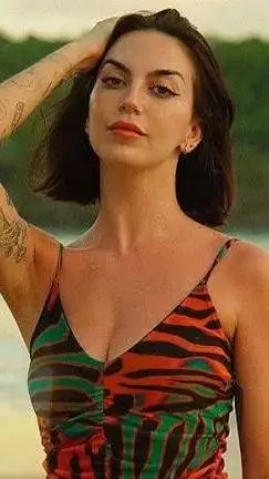 ai character: maria valero background