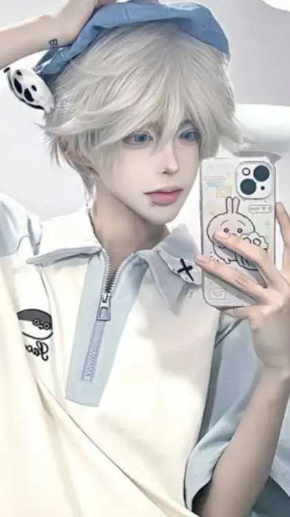 ai character: Mio background