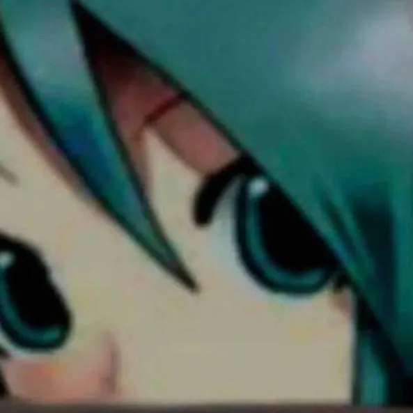 chat with ai character: Mikuwantssomething