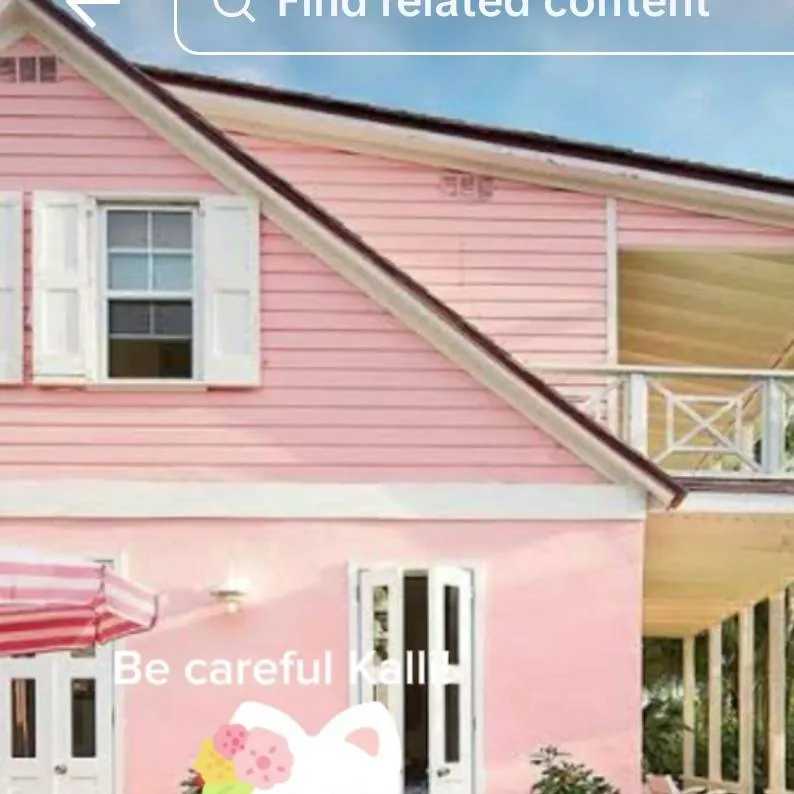 chat with ai character: Mellie's pool pary