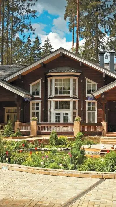 ai character: Семья background