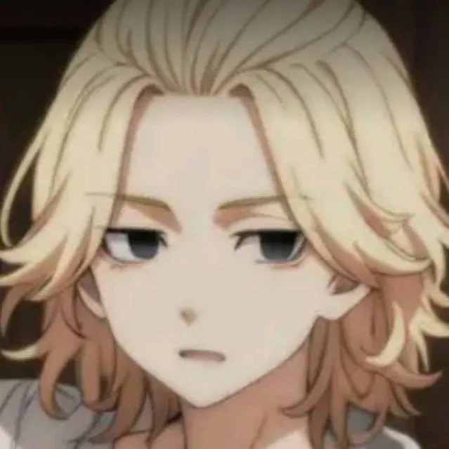 chat with ai character: Mikey 😶‍🌫️☺️ 