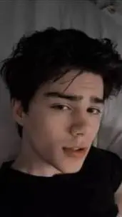 ai character: Джеймс background