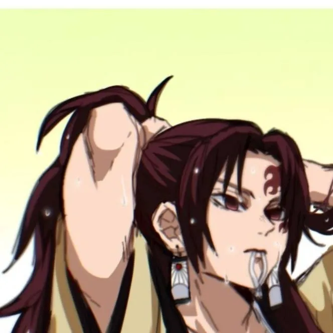 chat with ai character: yoriichi famille 