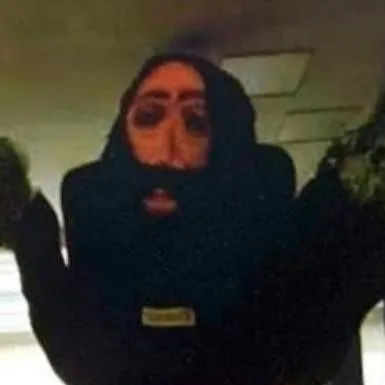 chat with ai character: The rolling Giant