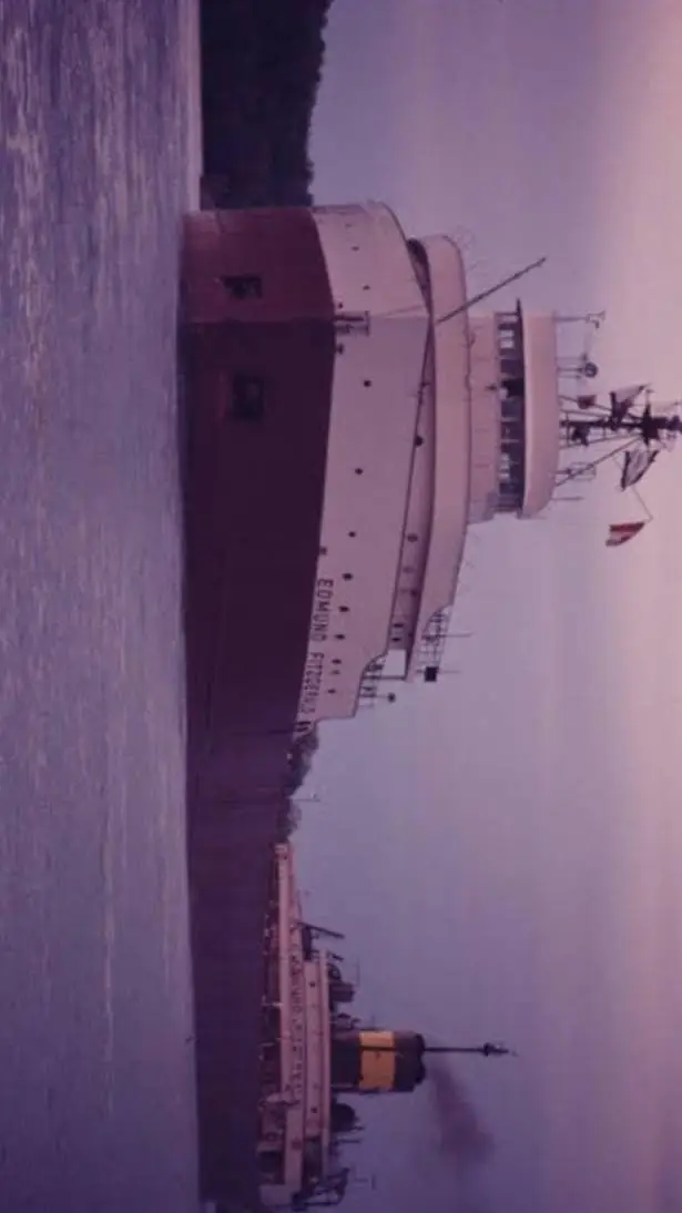 ai character: Ss Fitzgerald background