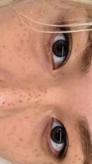 ai character: felix background