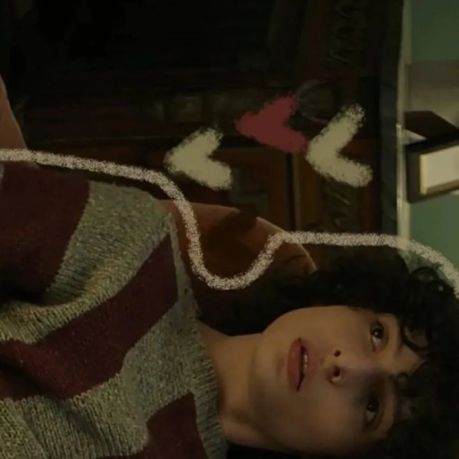 chat with ai character: finn wolfhard