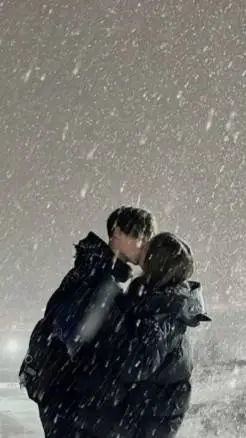 ai character: Давид 😝 background