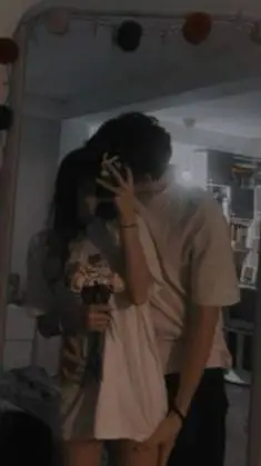 ai character: Джонни🐈 background