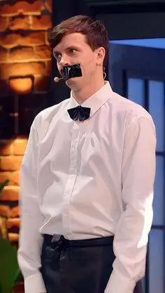 ai character: Арсений background