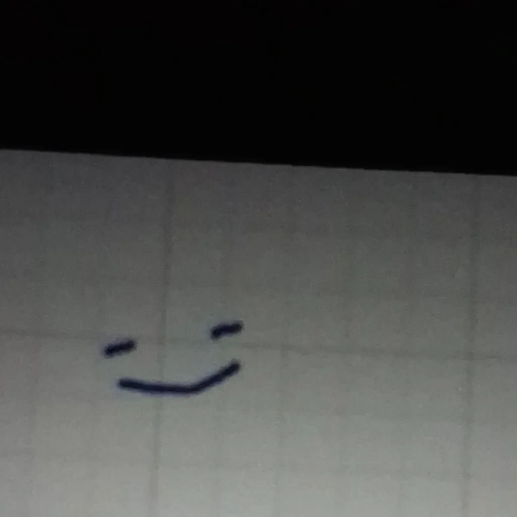 chat with ai character: circle and dot