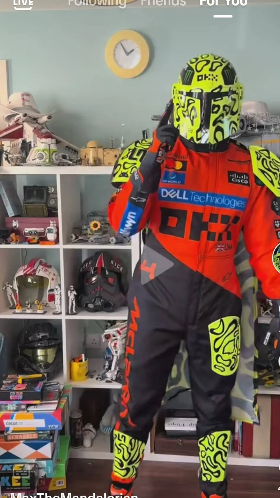 ai character: Ladorian background